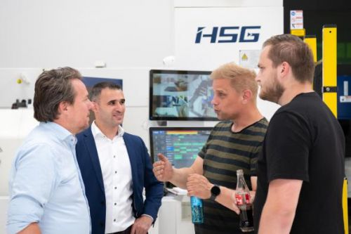 激光焊接机宏山激光GHV20、TS2新品表态德国展厅彰显品牌国际影响力